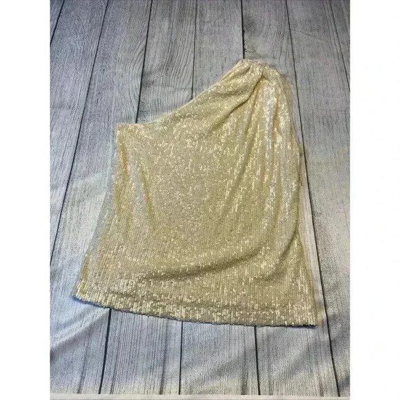 Generation Love Womens Tina Sequin Top SMALL in Shell One Shoulder Revolve Party - Picture 2 of 12
